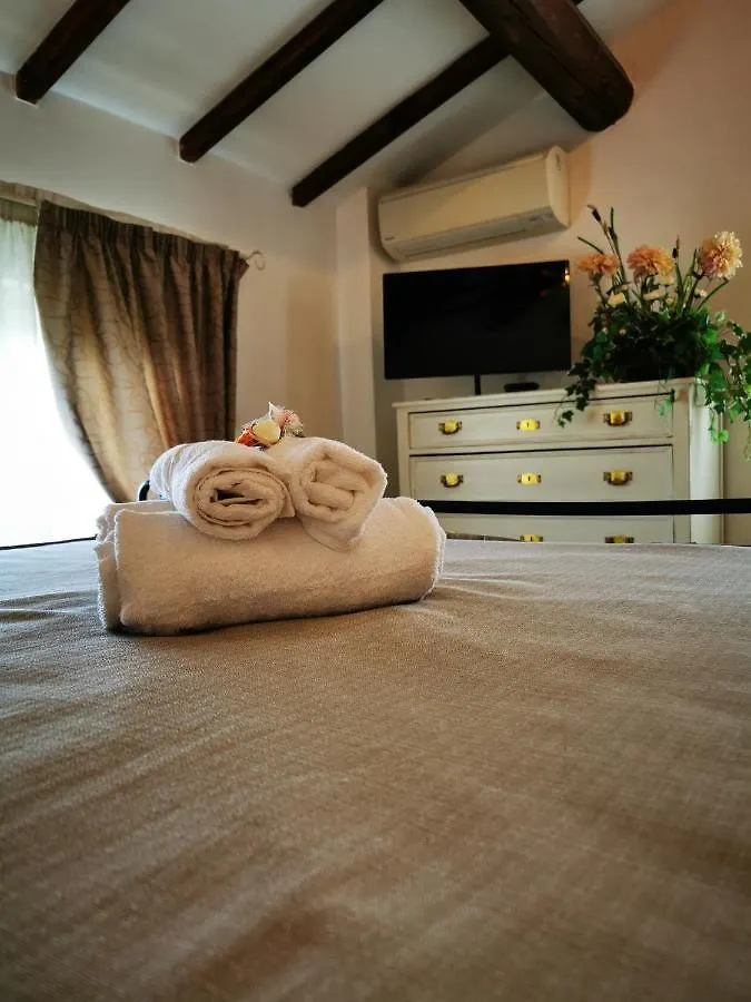Agriturismo Sotto La Rocca Carmignano 0*,  Italy